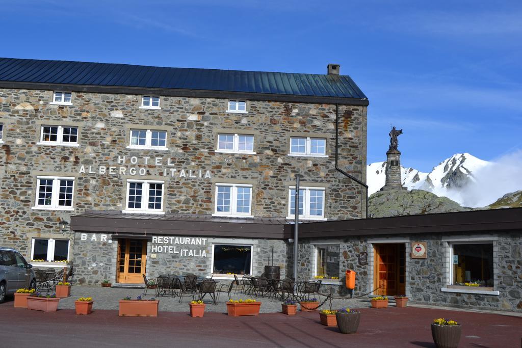 Albergo Italia 萨伊恩特-雷米-恩-博塞斯 外观 照片