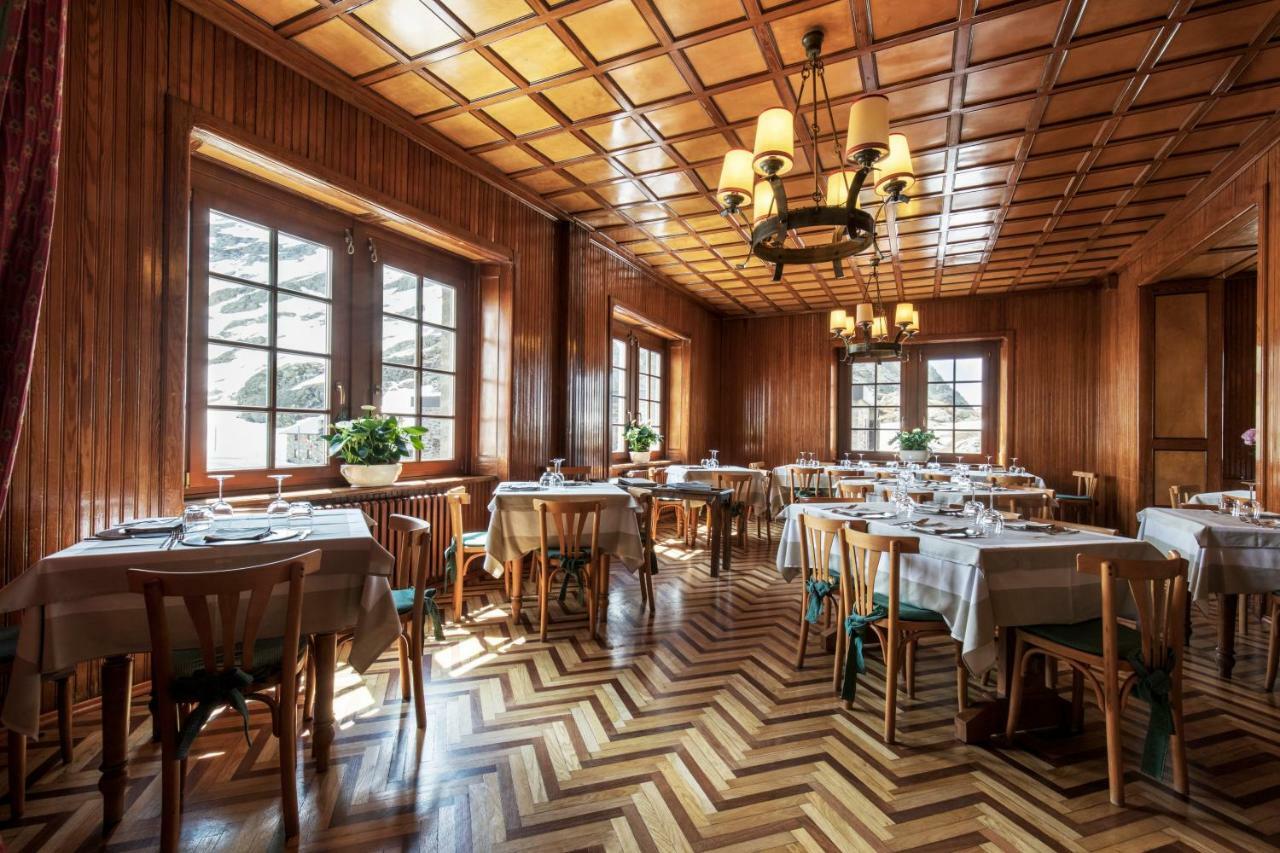 Albergo Italia 萨伊恩特-雷米-恩-博塞斯 外观 照片