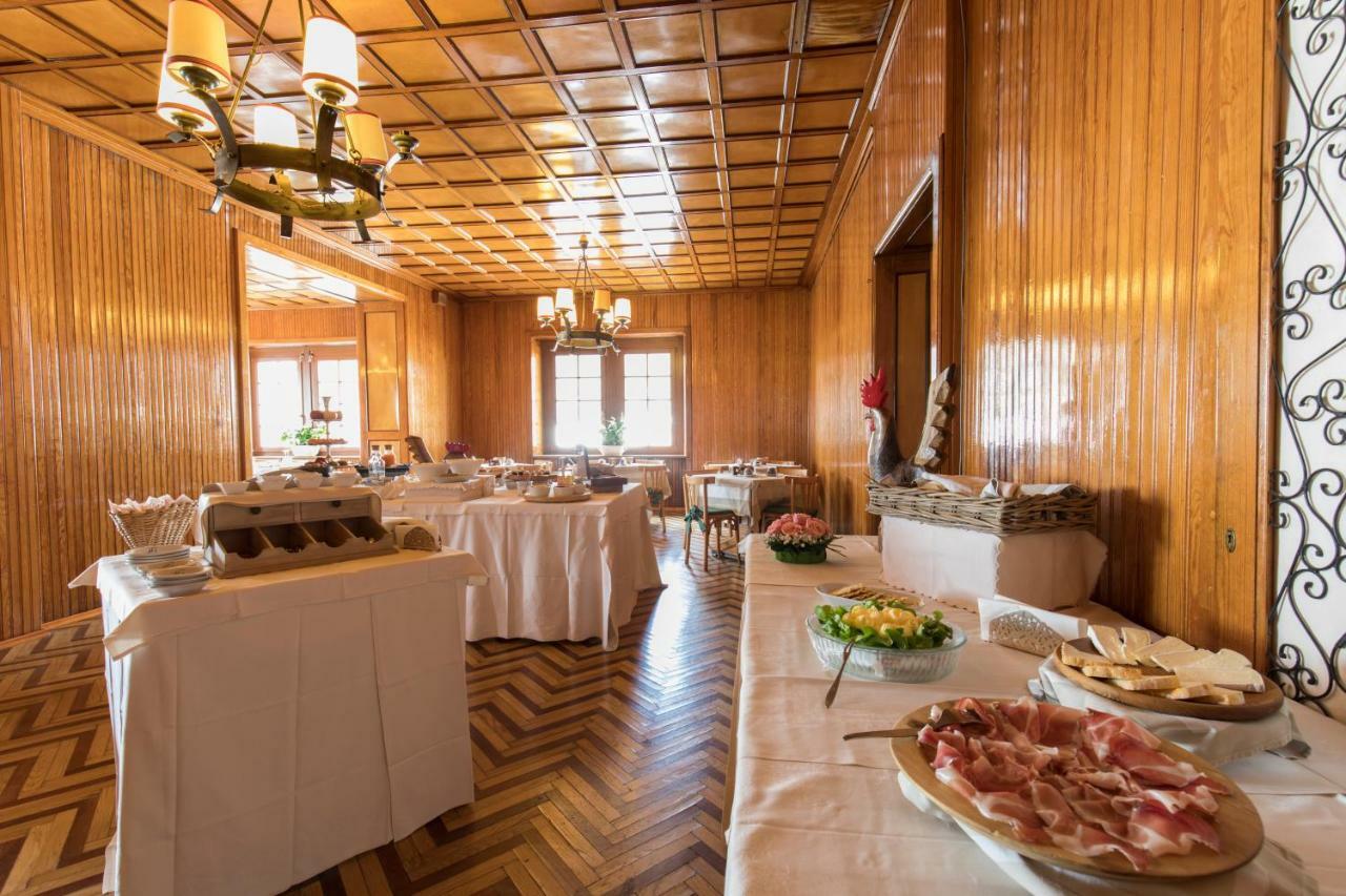 Albergo Italia 萨伊恩特-雷米-恩-博塞斯 外观 照片